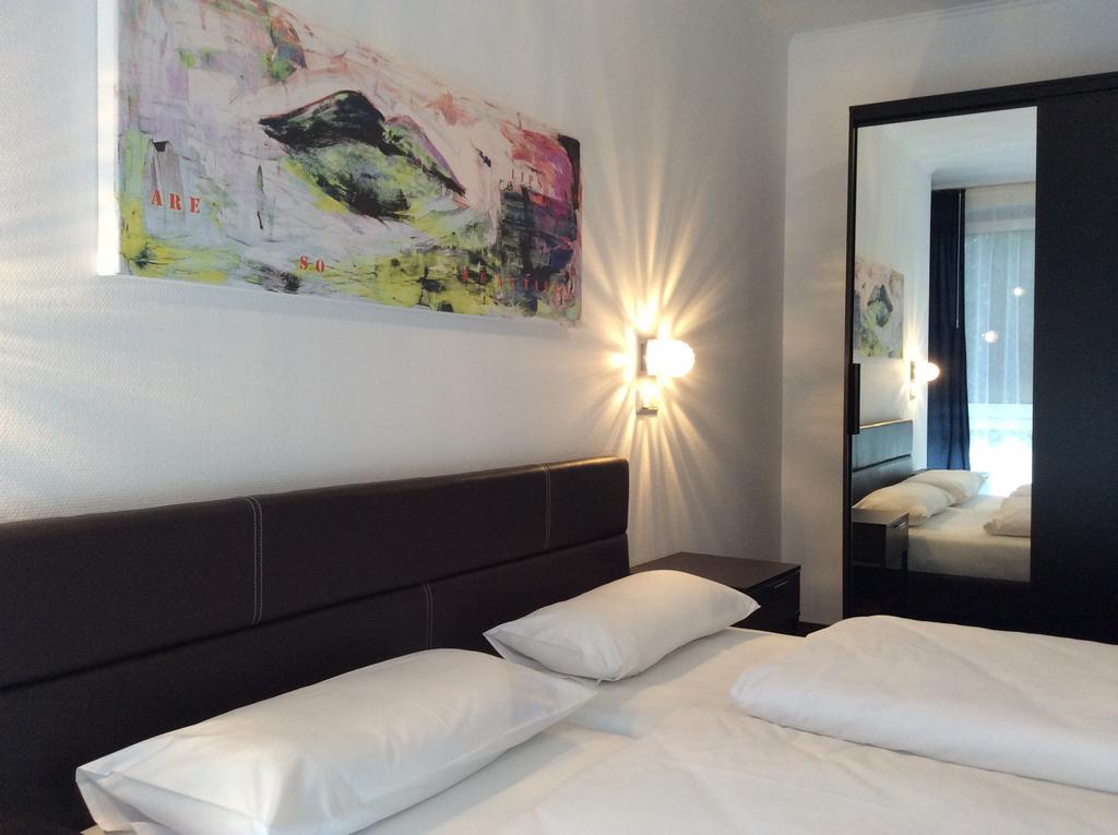 Hotel52 Bergheim Bergheim  Room photo
